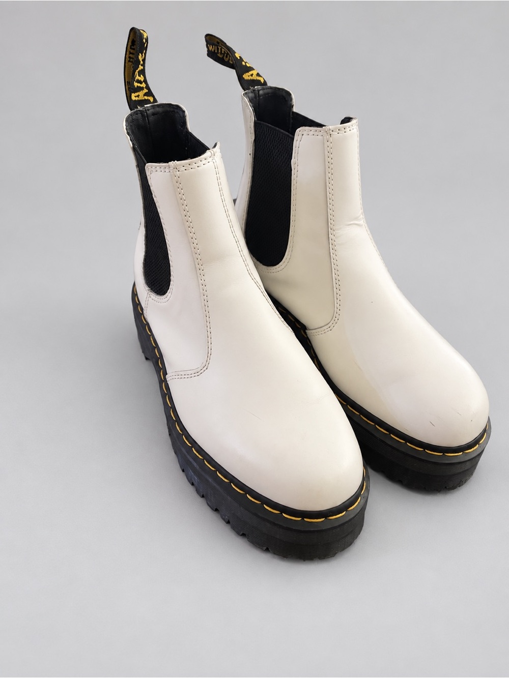Dr. Martens 2976 Quad White Platform Chelsea Boots Women’s 9 M